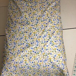 HANDMADE DAISY COTTON PILLOW CASE